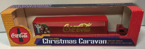 01090-1 € 25,00 coca cola vrachtwagen kerstman bij koelkast 28 cm.jpeg
